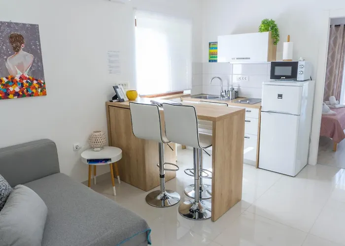 With Parking Space Baska, Krk - 24097 Apartmán